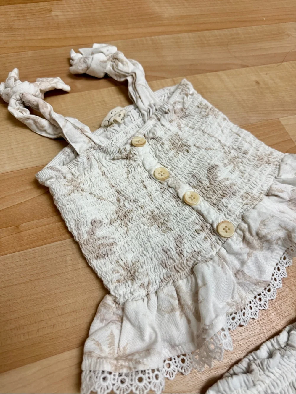 Jessica Simpson Girls Smocked Palm Print Top & Shorts Set 5/6